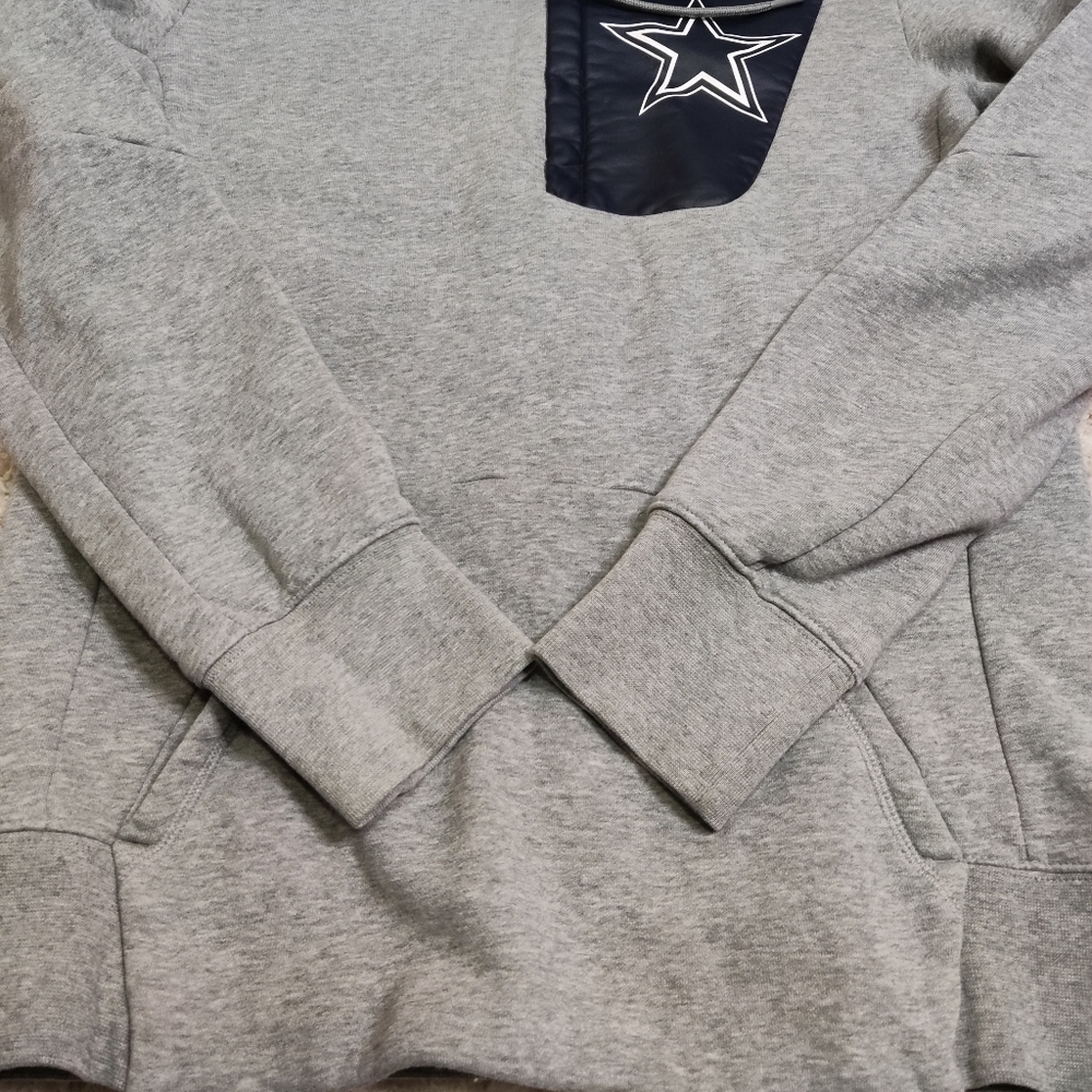 Dallas Cowboys NFL Hoodie Size S - Picture 3 of 5